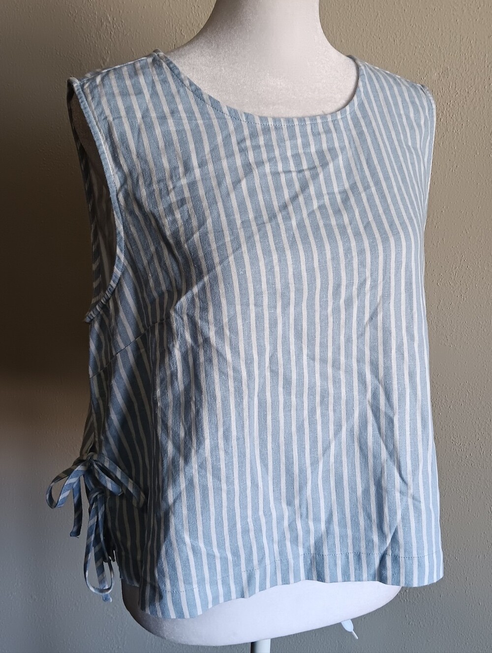 Nautical Linen Blend Sleeveless Striped Tie Side Top Blue & White Marc New York